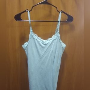 Tank tops (3)